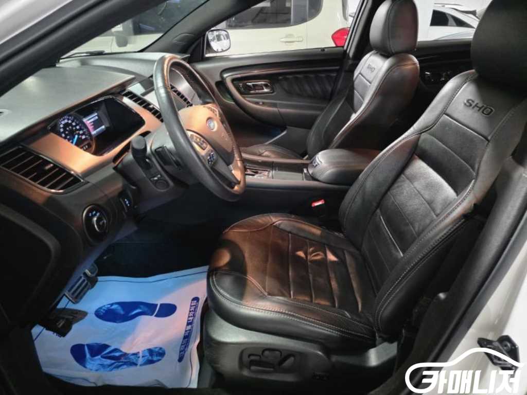 포드 뉴토러스 3.5 SHO 썸네일 6