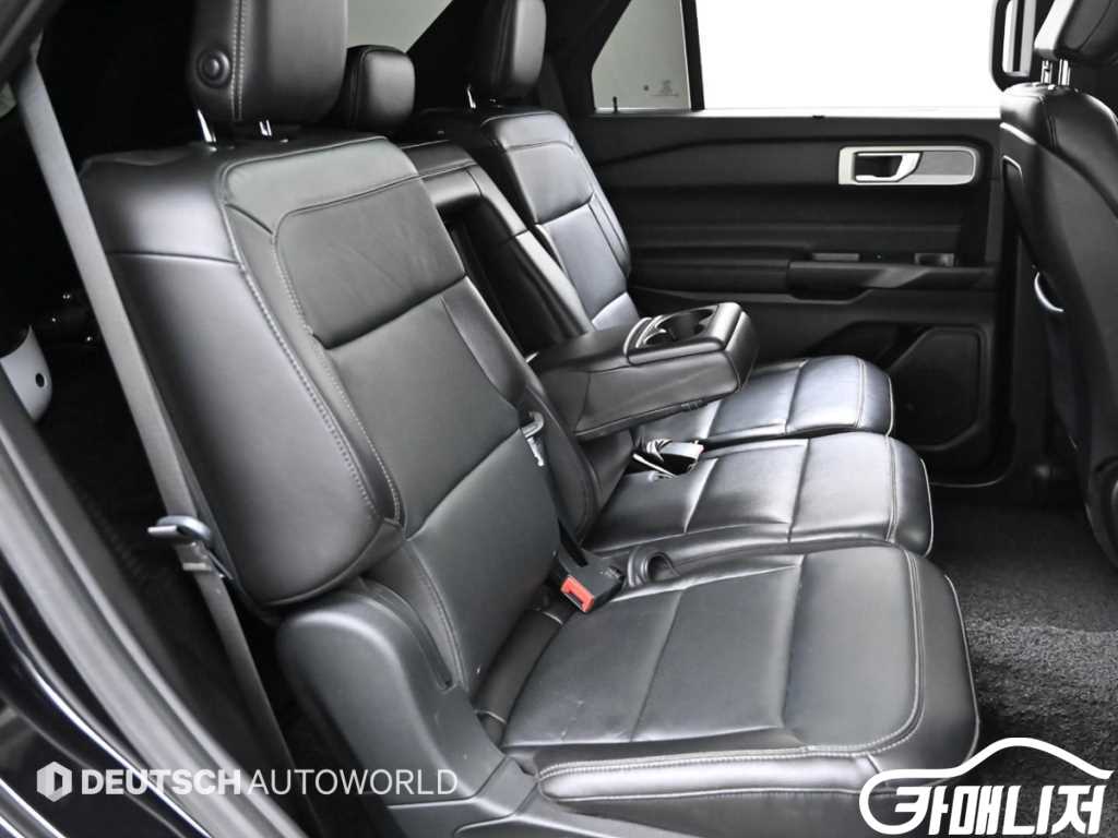 포드 익스플로러 6세대 2.3 AWD 리미티드 썸네일 12