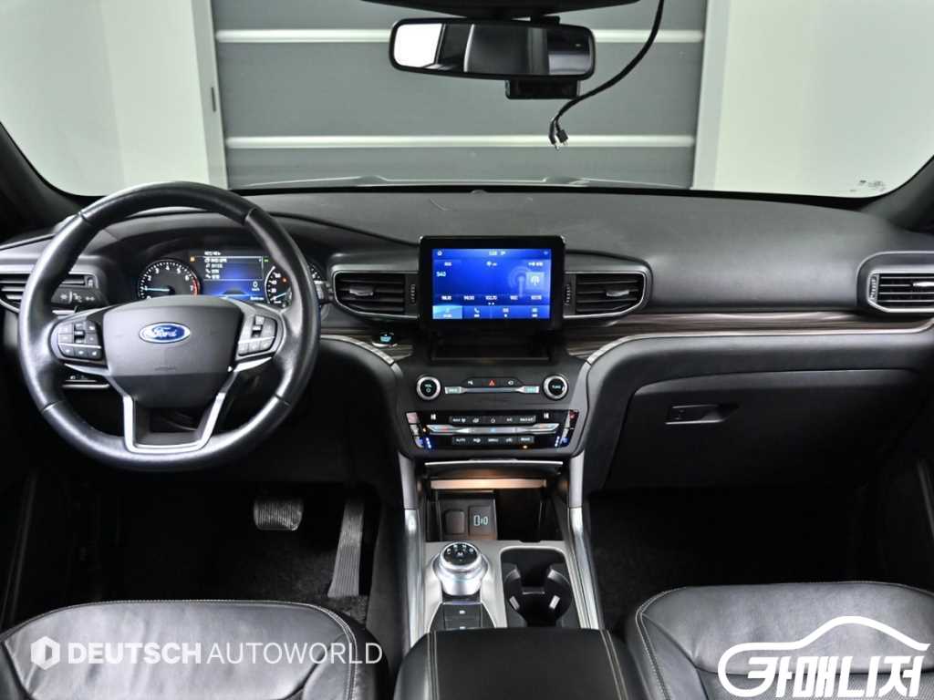 포드 익스플로러 6세대 2.3 AWD 리미티드 썸네일 7