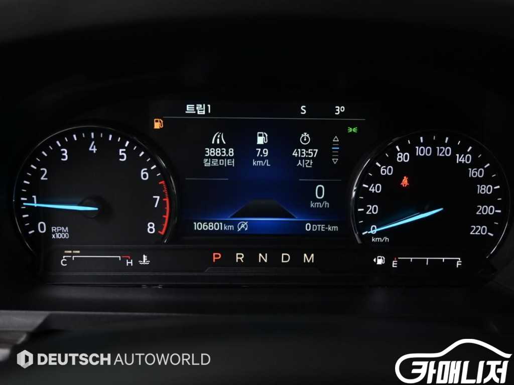 포드 익스플로러 6세대 2.3 AWD 리미티드 썸네일 8