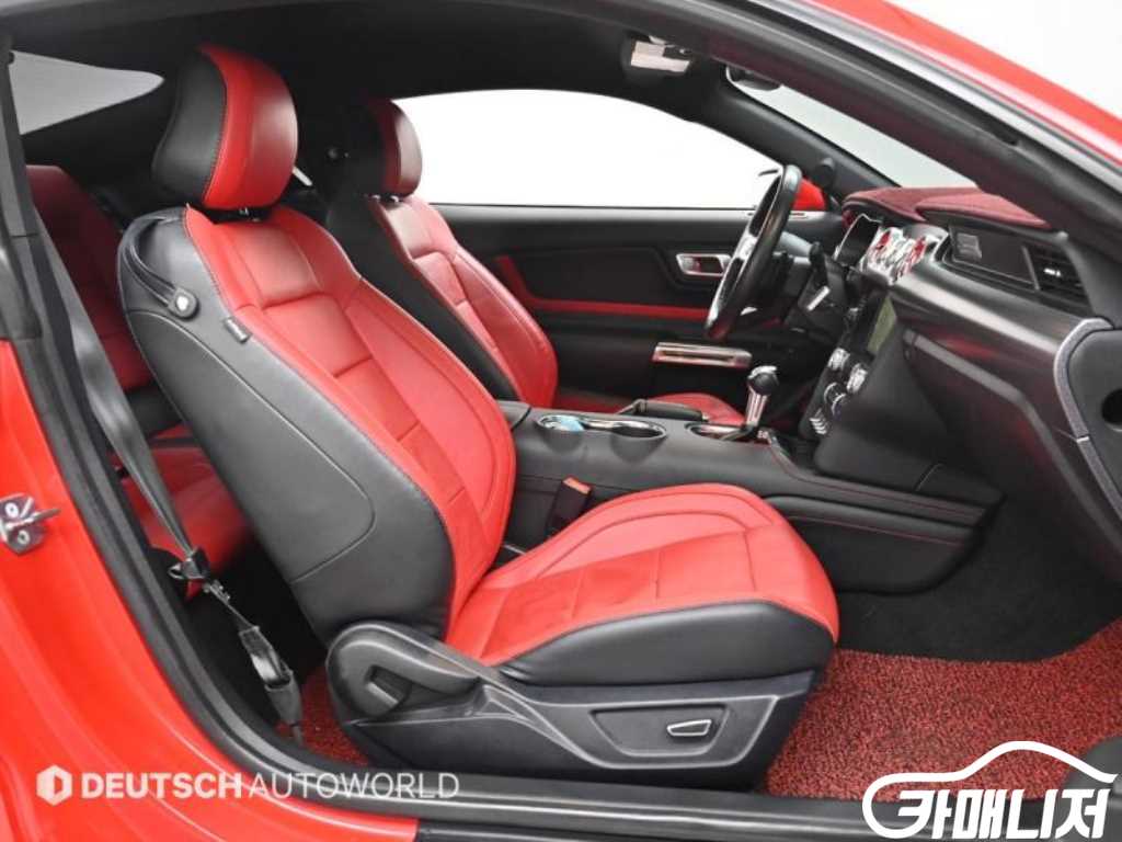 포드 머스탱 6세대 2.3 쿠페 썸네일 11