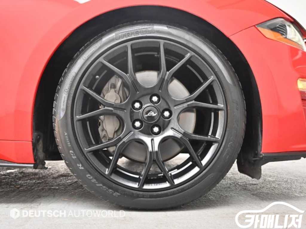 포드 머스탱 6세대 2.3 쿠페 썸네일 6