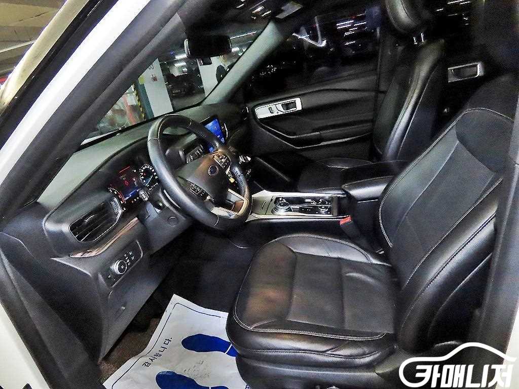 포드 익스플로러 6세대 2.3 AWD 리미티드 썸네일 6