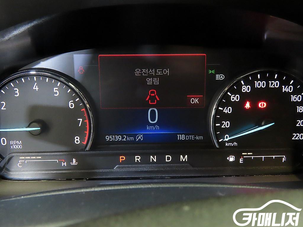 포드 익스플로러 6세대 2.3 AWD 리미티드 썸네일 9