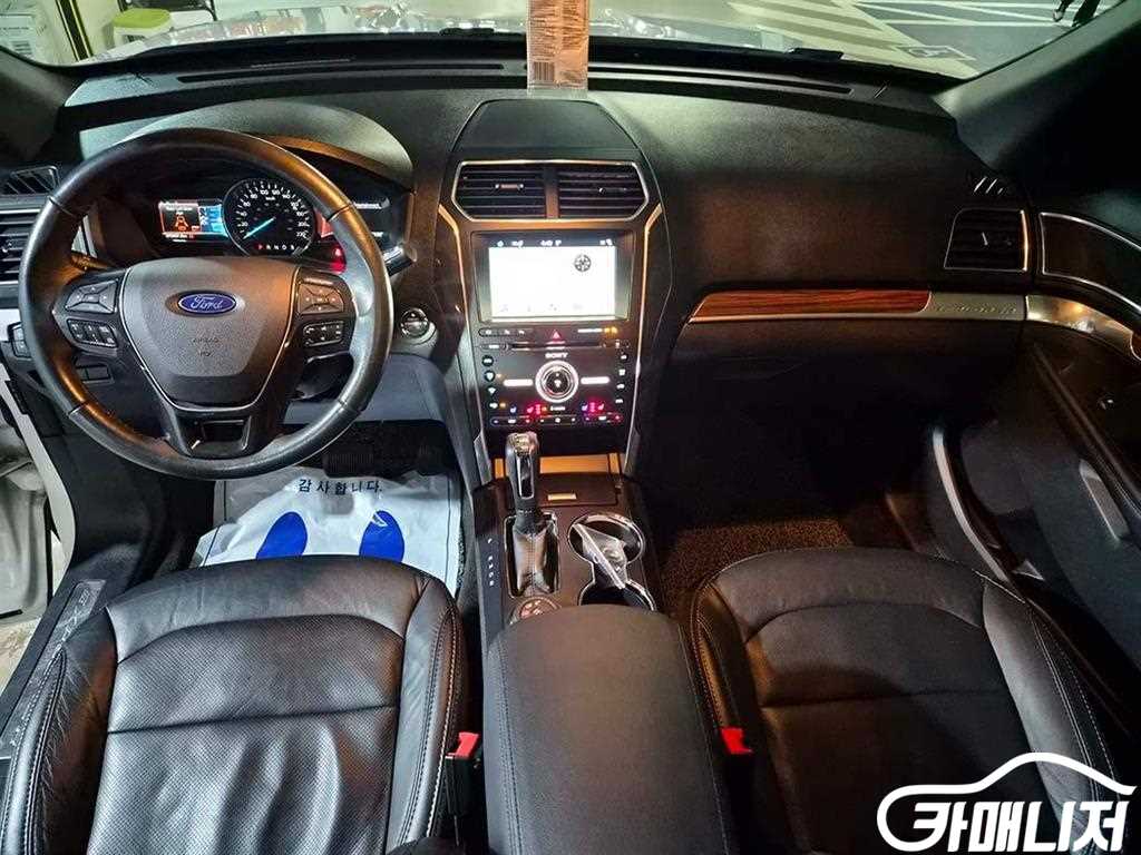 포드 익스플로러 2.3 에코부스트 리미티드 4WD 썸네일 10
