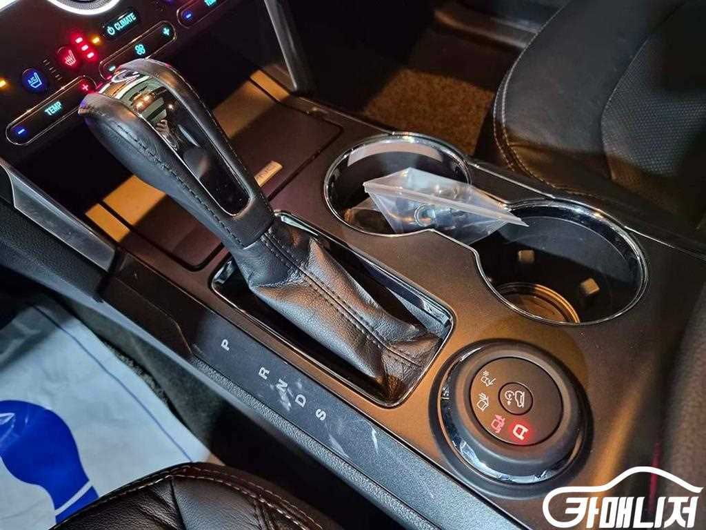 포드 익스플로러 2.3 에코부스트 리미티드 4WD 썸네일 11