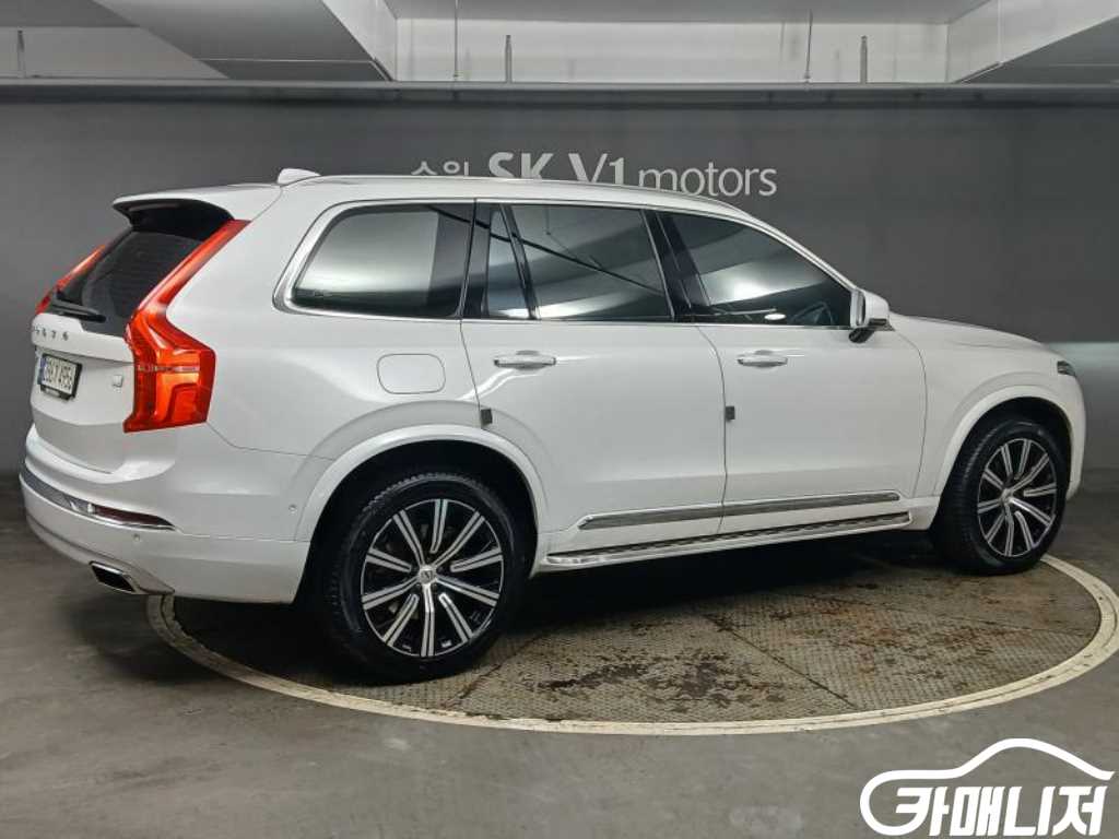 볼보 XC90 2세대 2.0 T8 AWD 썸네일 4