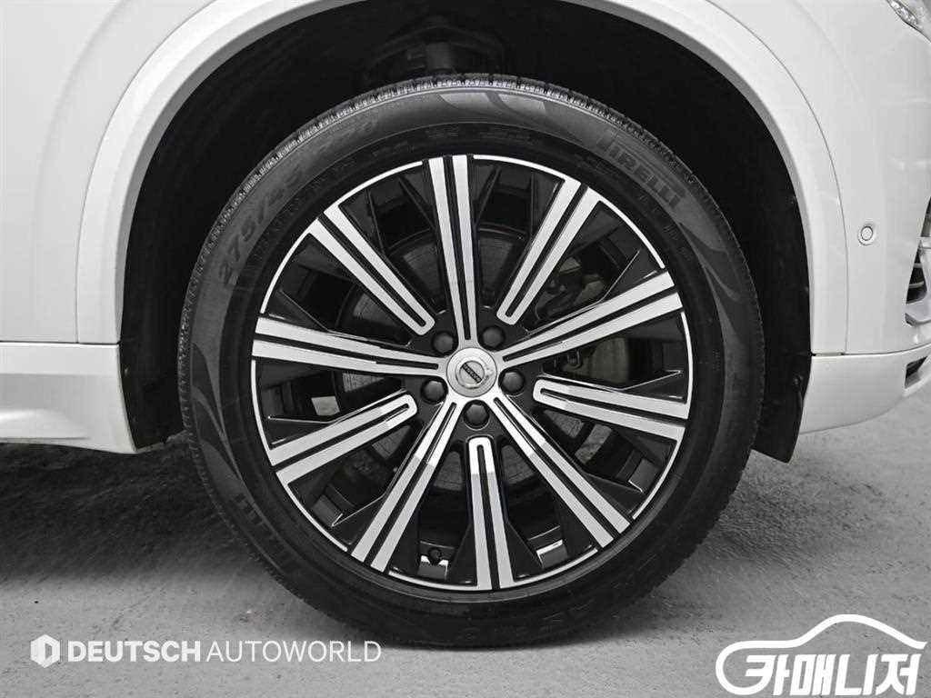볼보 XC90 2세대 2.0 T8 AWD 썸네일 5