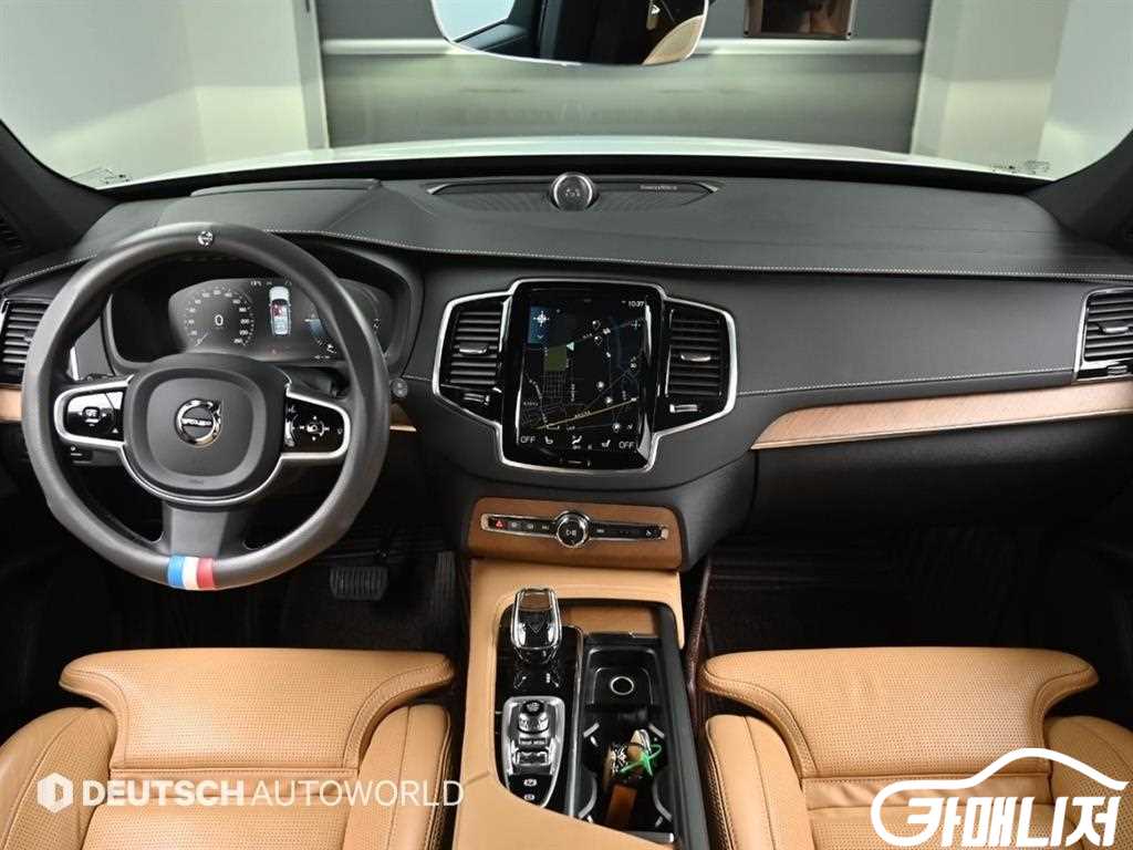 볼보 XC90 2세대 2.0 T8 AWD 썸네일 7