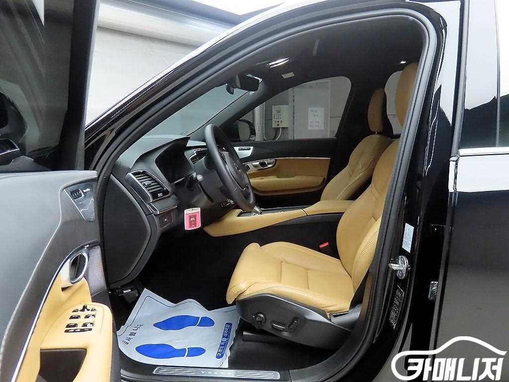 볼보 XC90 2세대 2.0 B6 AWD 썸네일 5