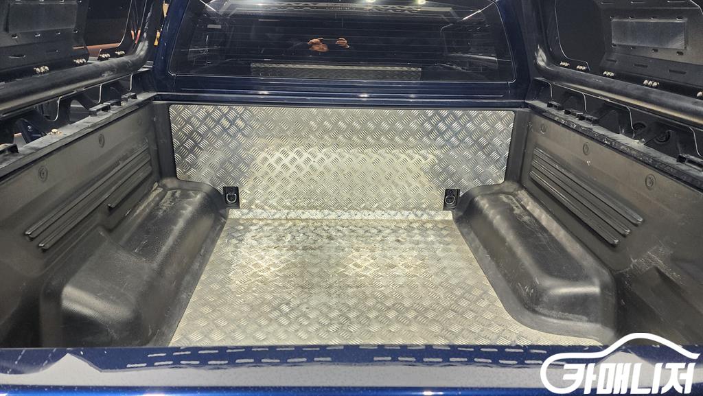 KG모빌리티(쌍용) 렉스턴 스포츠 칸 디젤 2.2 4WD 썸네일 12