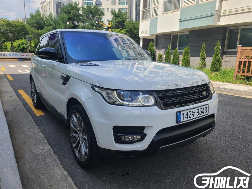 랜드로버 레인지로버 스포츠 2세대 3.0 SDV6 HSE 다이나믹 썸네일 6