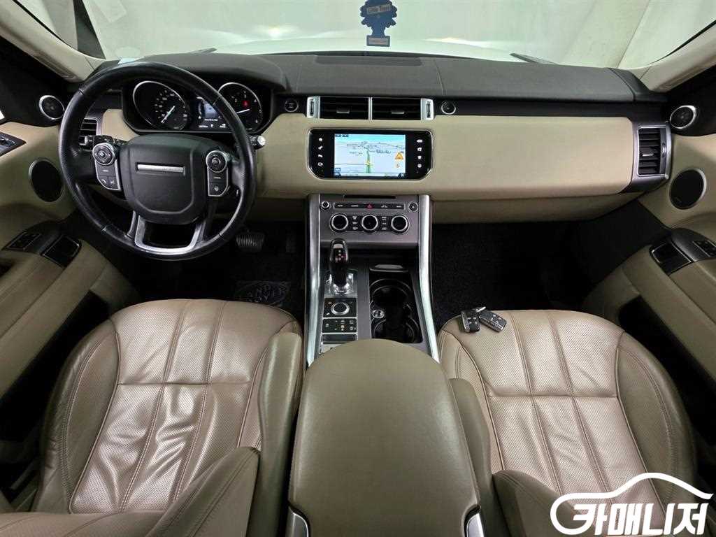 랜드로버 레인지로버 스포츠 2세대 3.0 SDV6 HSE 썸네일 7