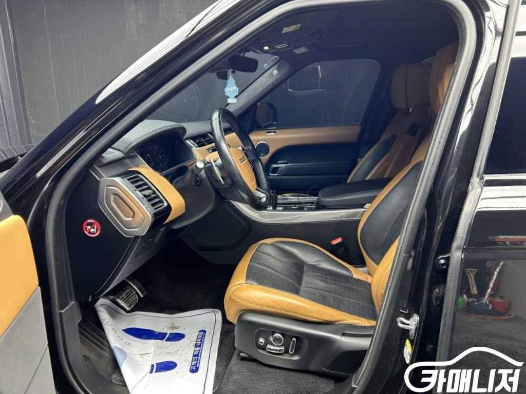 랜드로버 레인지로버 스포츠 2세대 3.0 SDV6 AB 다이나믹 썸네일 6