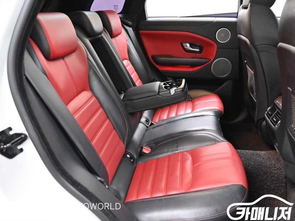 랜드로버 레인지로버 이보크 2.0 TD4 HSE 다이나믹 썸네일 12