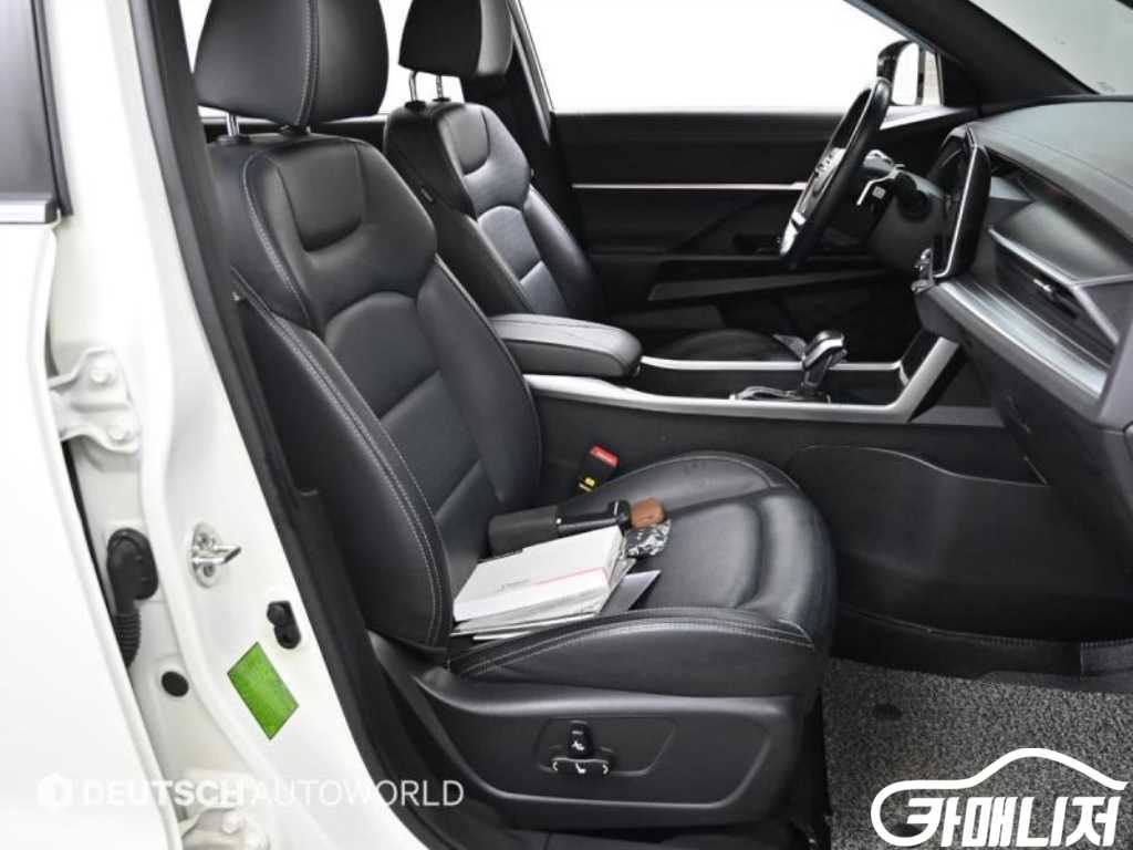 KG모빌리티(쌍용) 토레스 1.5 GDI-T 2WD 썸네일 10