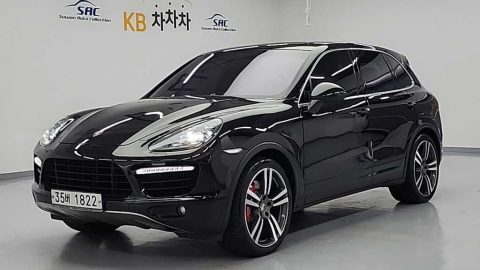 포르쉐 뉴 카이엔 4.8 터보