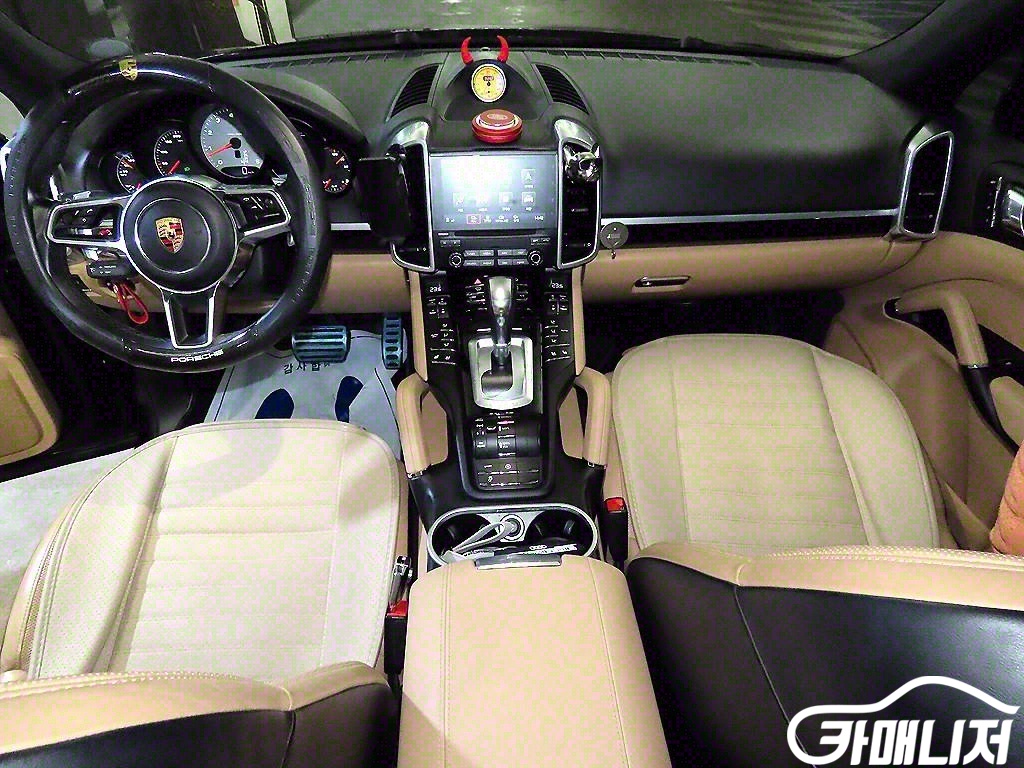포르쉐 뉴 카이엔 3.6 S 썸네일 10