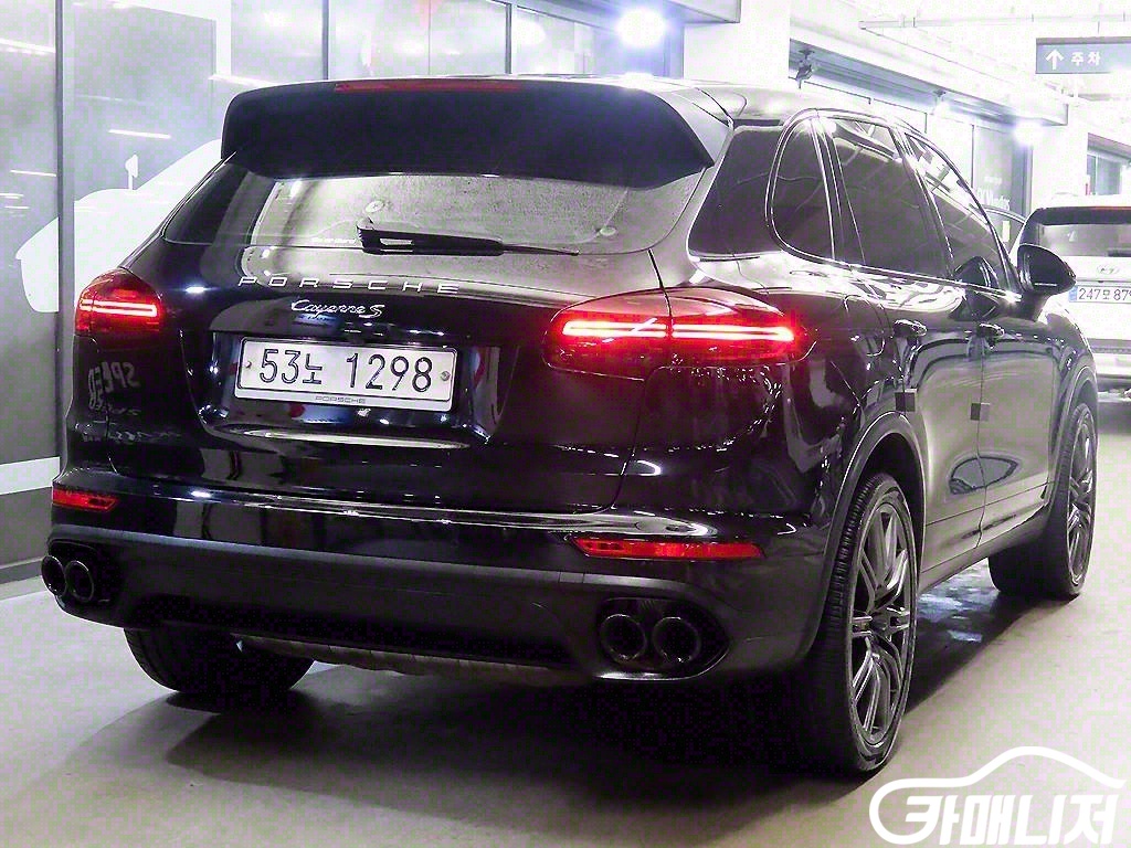 포르쉐 뉴 카이엔 3.6 S 썸네일 4