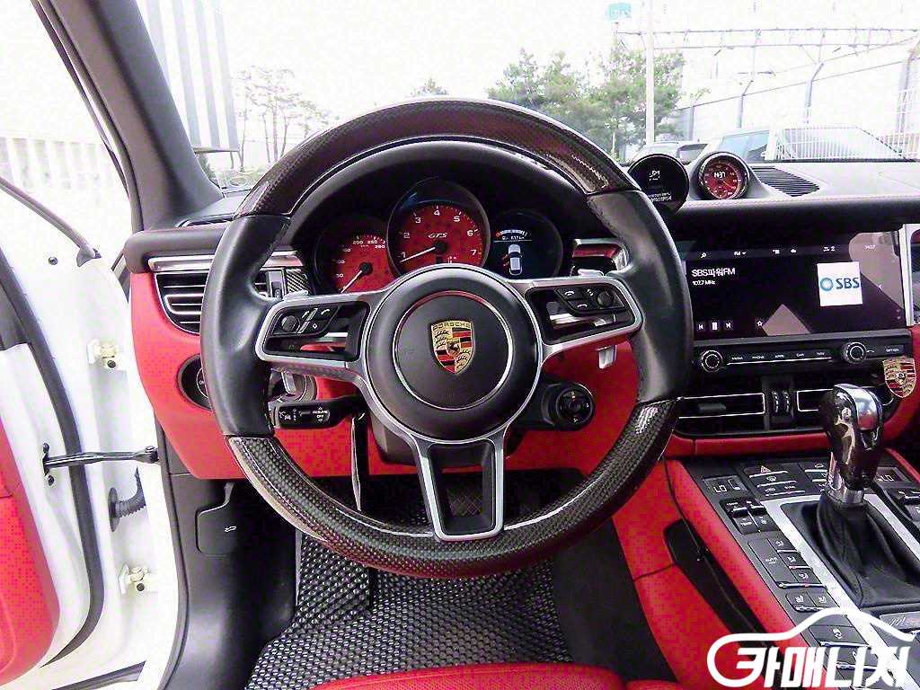 포르쉐 마칸 가솔린 2.9 GTS 썸네일 8