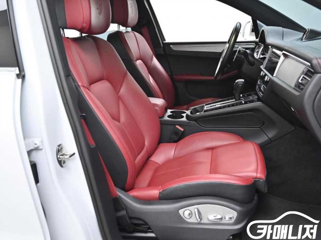 포르쉐 마칸 가솔린 2.9 S 썸네일 10