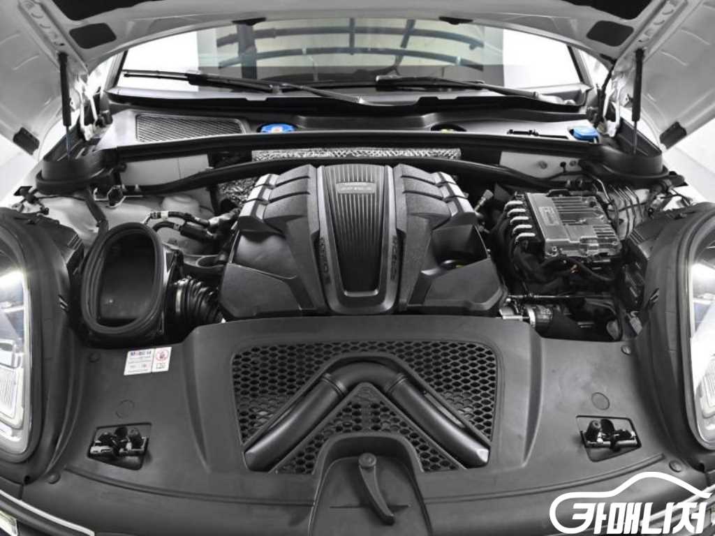 포르쉐 마칸 가솔린 2.9 S 썸네일 6