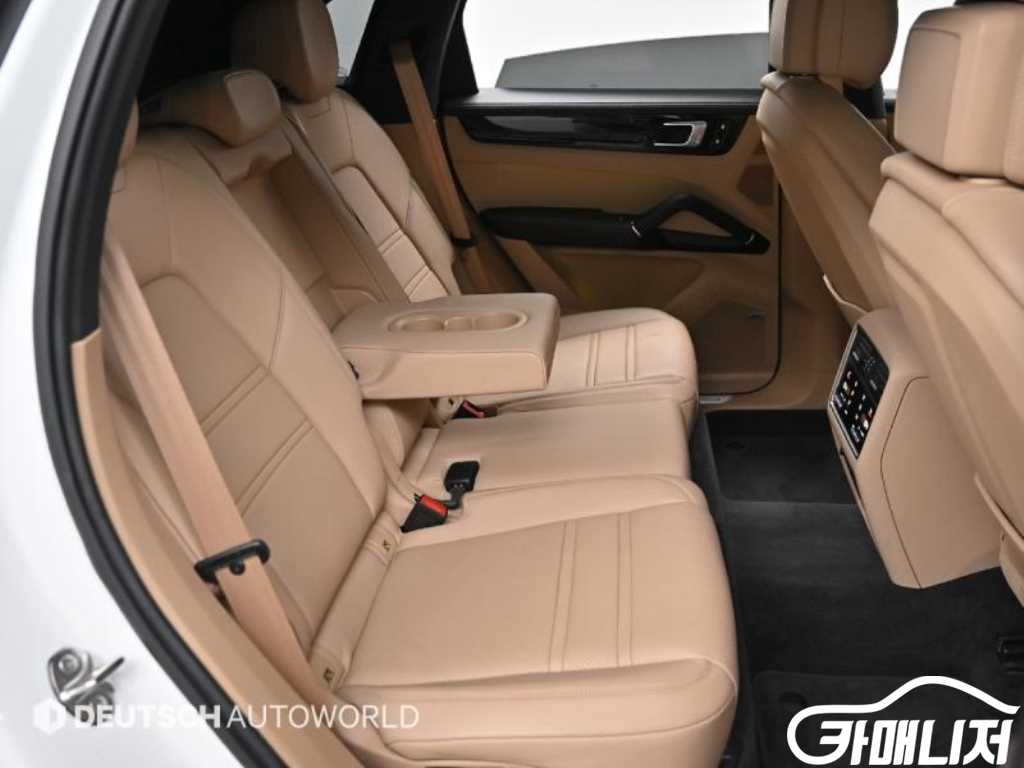 포르쉐 카이엔(PO536) 3.0 E-하이브리드 썸네일 12