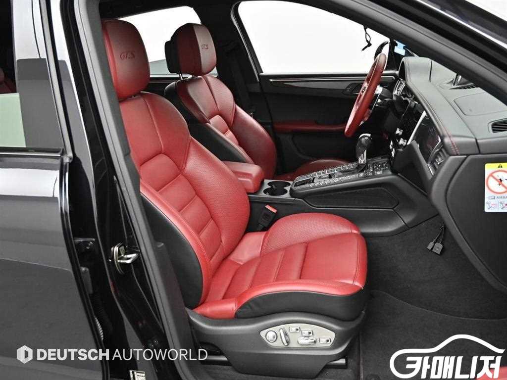 포르쉐 마칸 가솔린 3.0 GTS 썸네일 9