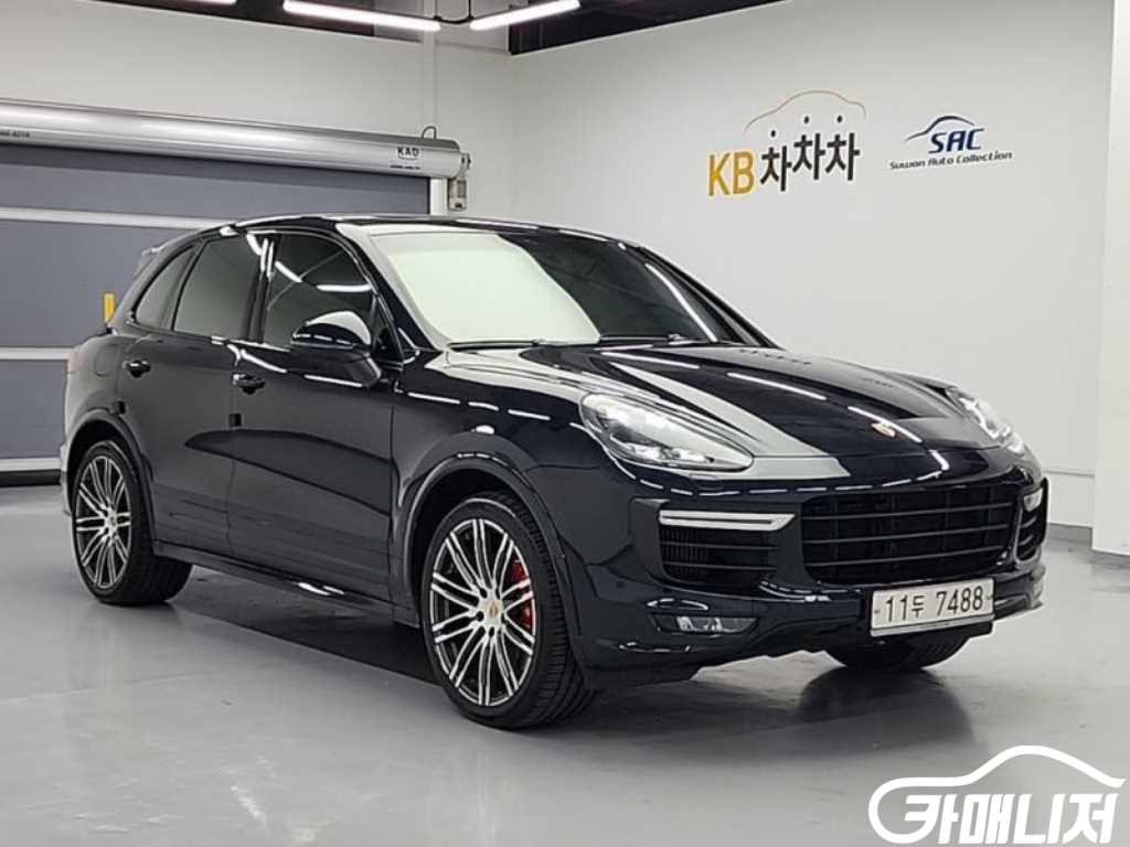 포르쉐 뉴 카이엔 3.6 GTS 썸네일 4
