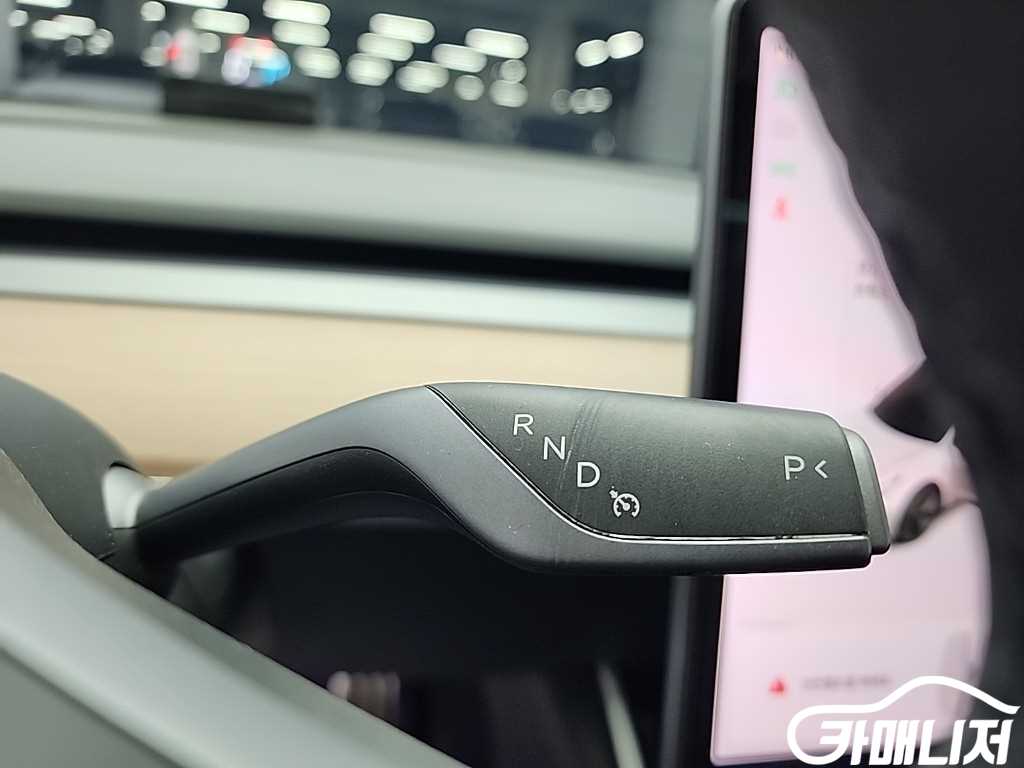 테슬라 모델 3 롱 레인지 썸네일 8