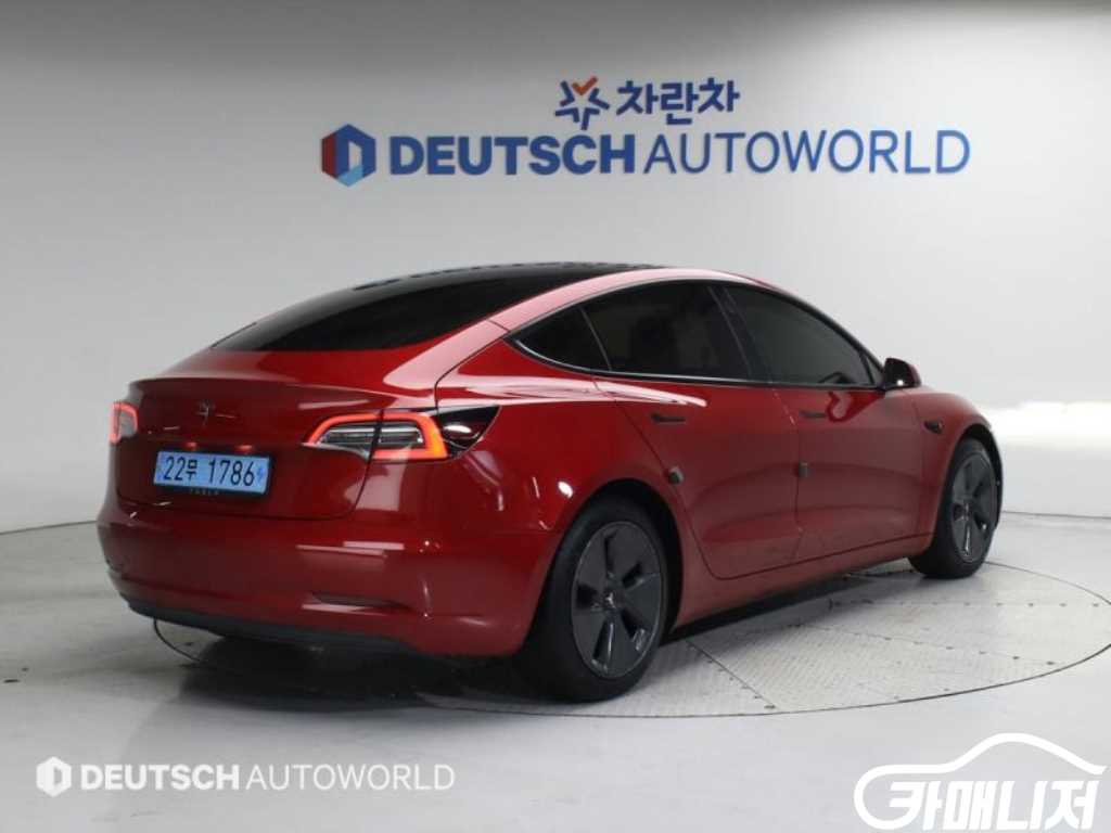 테슬라 모델 3 스탠다드 레인지 플러스 썸네일 2