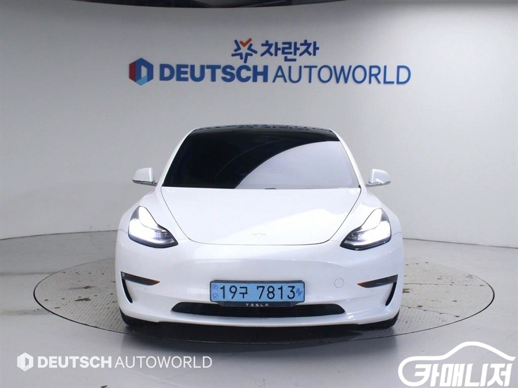 테슬라 모델 3 스탠다드 레인지 플러스 썸네일 3