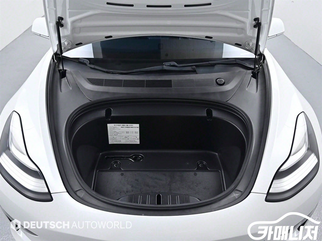 테슬라 모델 3 스탠다드 레인지 플러스 썸네일 6