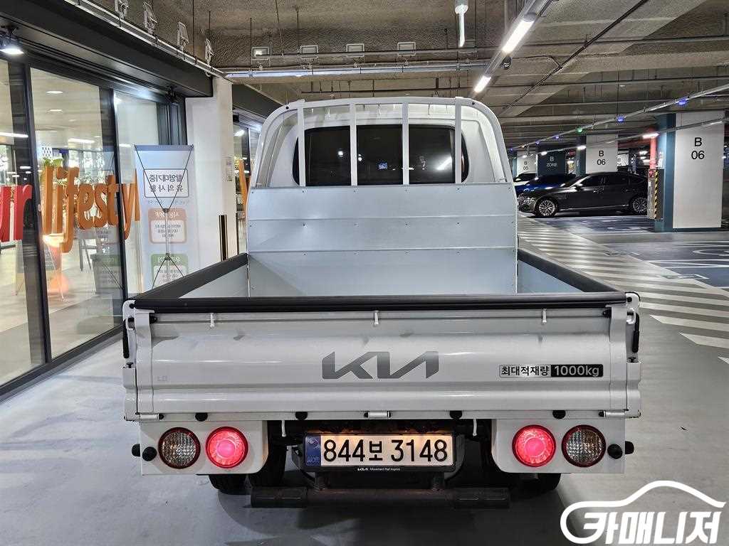 소형화물 [카고]봉고3 (LPG2.5터보) 더블캡/초장축/2WD 썸네일 4