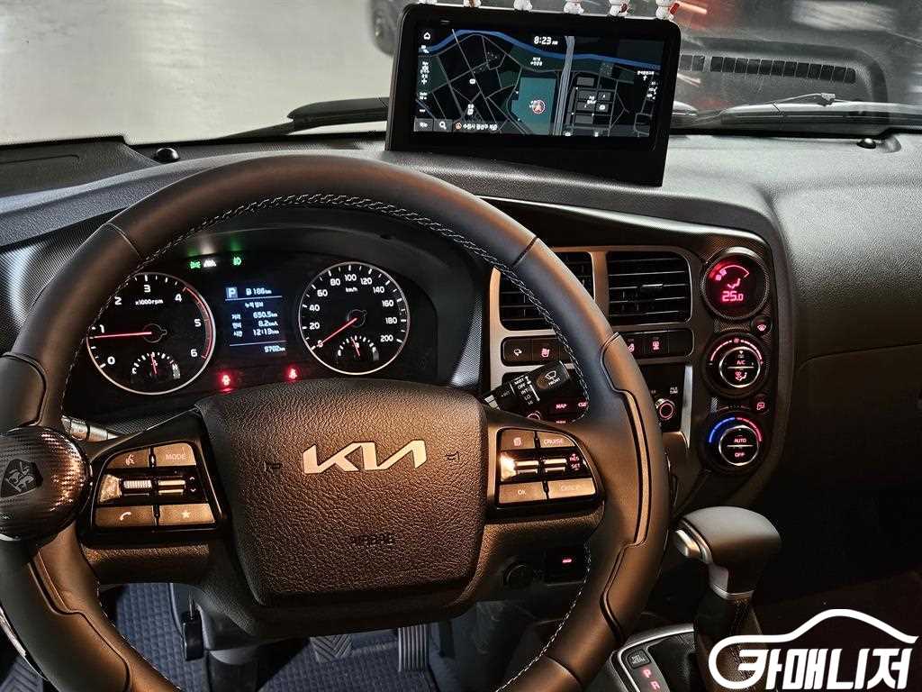 소형화물 [카고]봉고3 (LPG2.5터보) 더블캡/초장축/2WD 썸네일 8