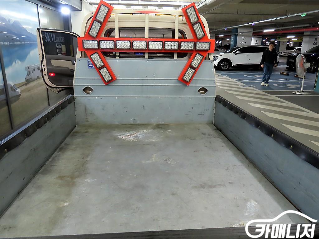 소형화물 [카고]포터2 1.0톤/더블캡/초장축/(CRDi) 썸네일 6