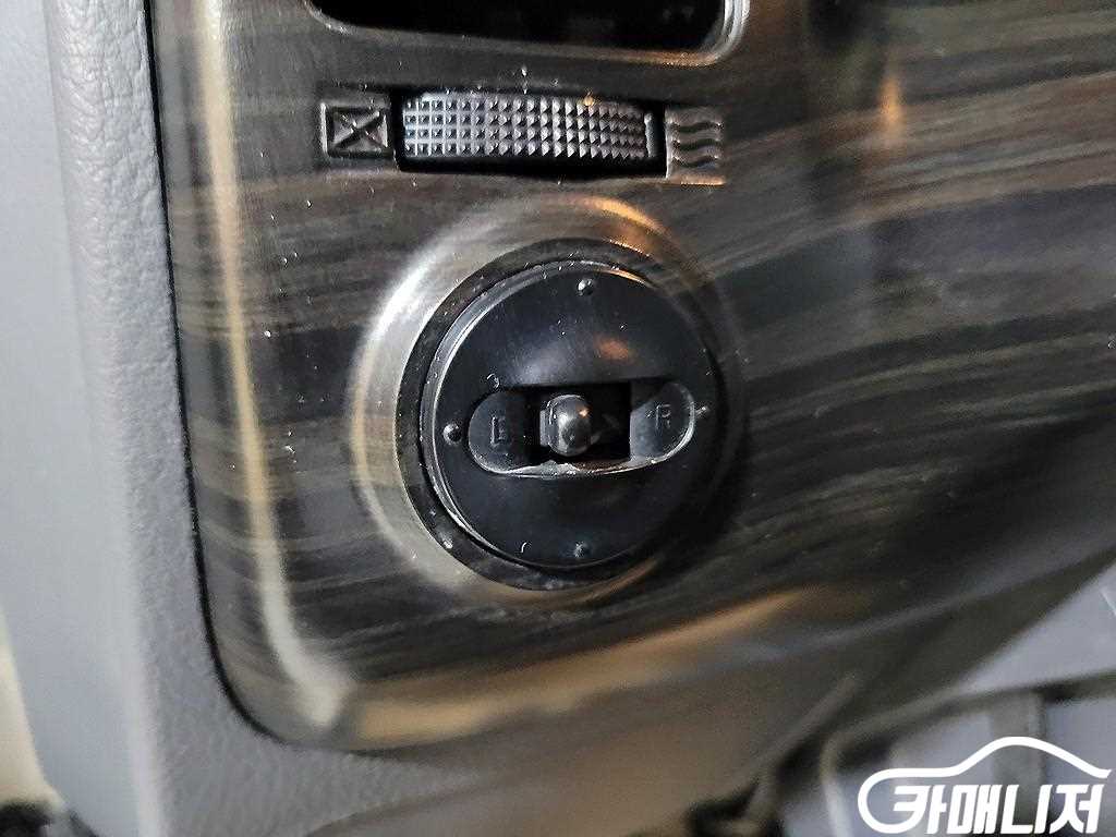 소형화물 [카고]봉고3 4WD/더블캡/장축/1.0톤/CRDi 썸네일 7