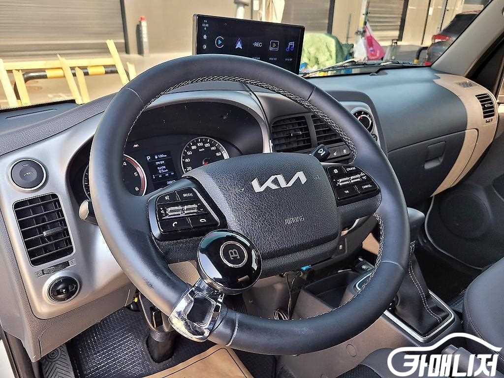 소형화물 [저상내장탑]봉고3 (LPG2.5터보) 킹캡/초장축/로우형 썸네일 11