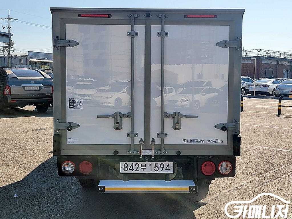 소형화물 [저상내장탑]봉고3 (LPG2.5터보) 킹캡/초장축/로우형 썸네일 7