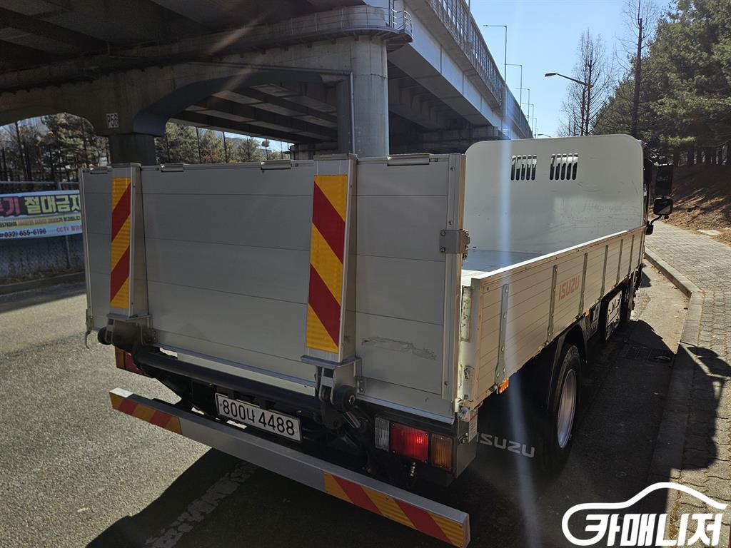 중대형화물 카고(3.5~4톤) 이스즈 엘프 3.5톤 썸네일 12