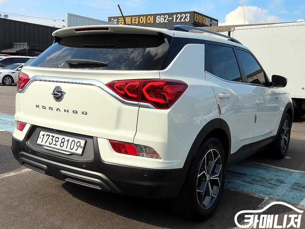 KG모빌리티(쌍용) 뷰티풀코란도 2WD 가솔린 1.5 C7 썸네일 3