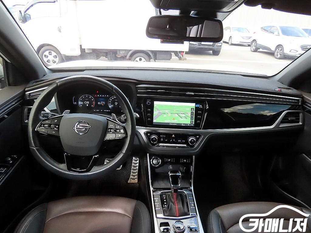 KG모빌리티(쌍용) 뷰티풀코란도 2WD 가솔린 1.5 C7 썸네일 9