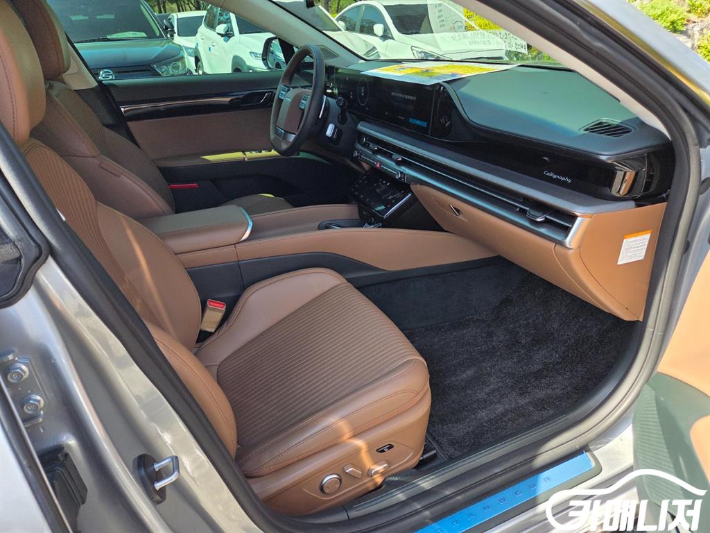 현대 그랜저 하이브리드 (GN7) 캘리그래피 썸네일 12