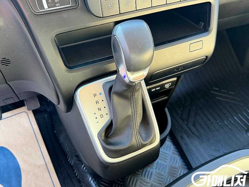 현대 스타리아 LPG 카고 모던 썸네일 12