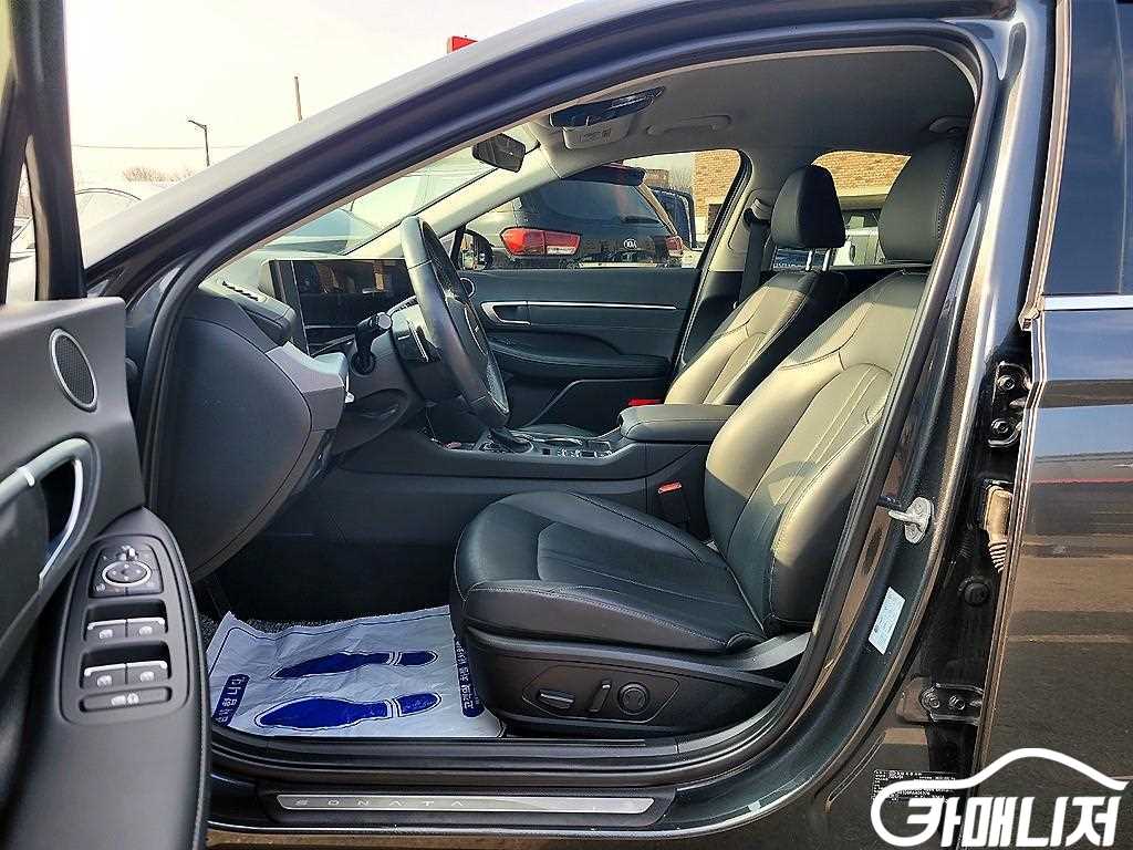 현대 쏘나타 디 엣지 (DN8) LPG 2.0 썸네일 6