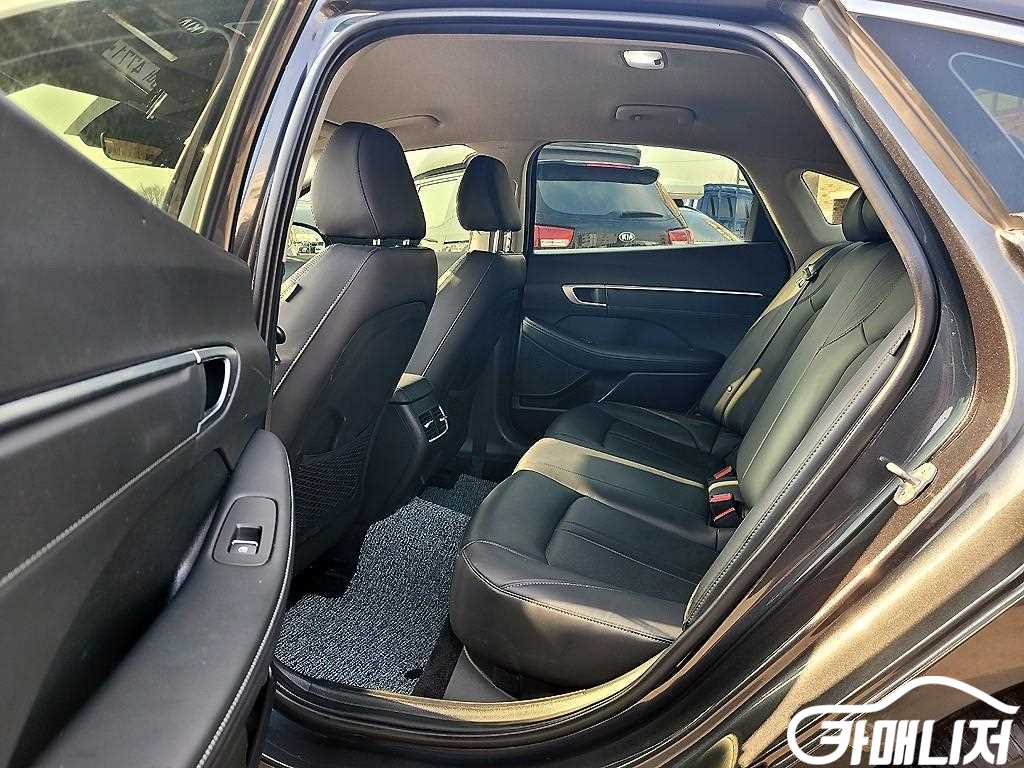 현대 쏘나타 디 엣지 (DN8) LPG 2.0 썸네일 7