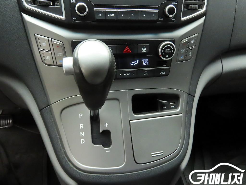 현대 그랜드 스타렉스 11인승 왜건 썸네일 10