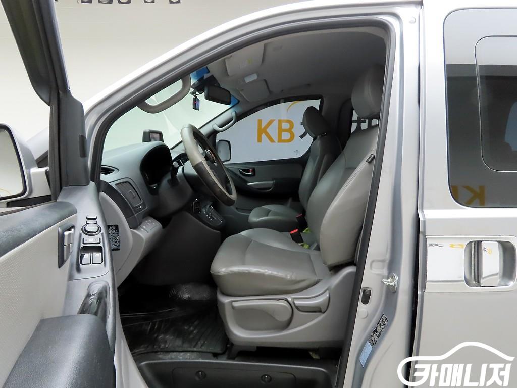 현대 그랜드 스타렉스 11인승 왜건 썸네일 11