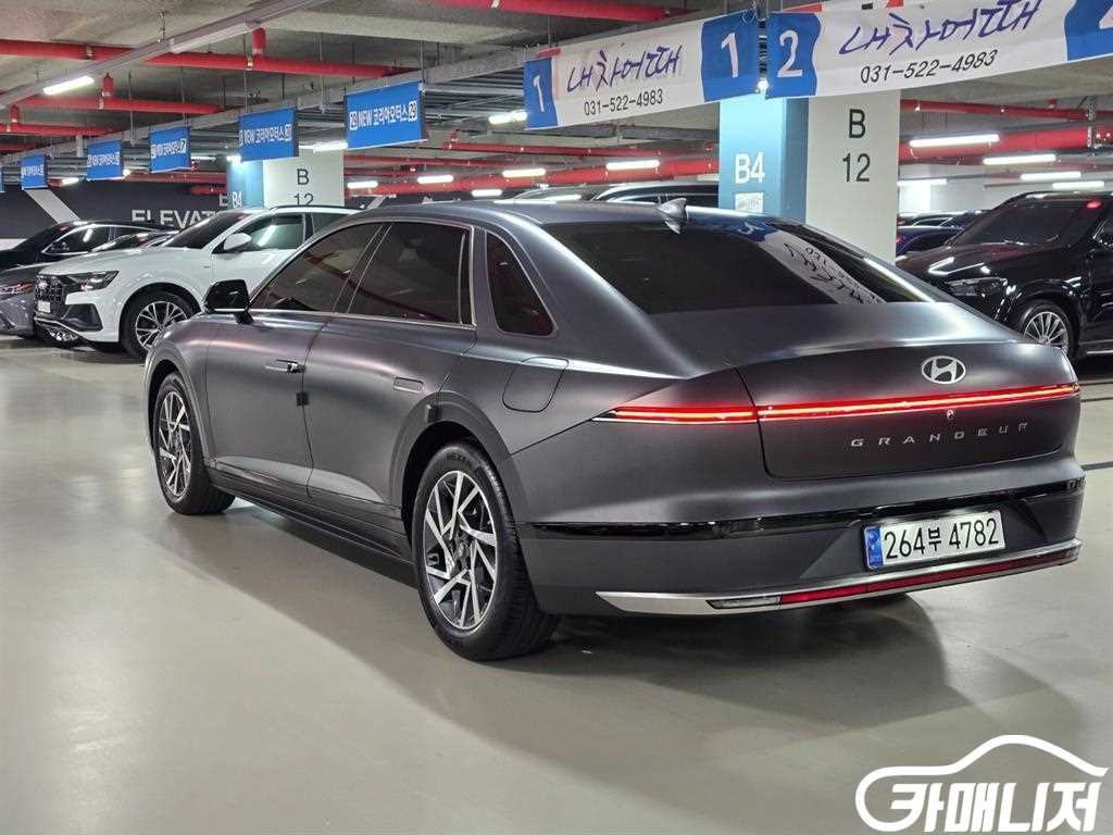 현대 그랜저 (GN7) 가솔린 2.5 2WD 썸네일 4