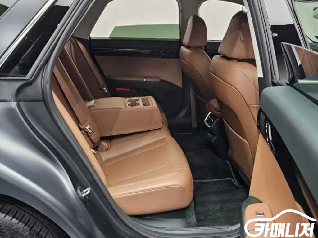 현대 그랜저 (GN7) 가솔린 2.5 2WD 썸네일 8